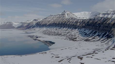 Polar Frozen Tundra Stunning View Of The Polar Tundra Steep Mountain