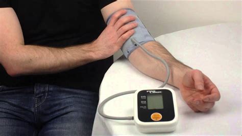 How To Measure Your Blood Pressure Youtube