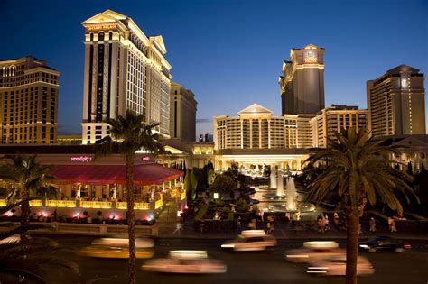 It is named after the in caesar's palace you can play 5 different games: Hoteltipp: Caesars Palace, Las Vegas, USA | Reisecenter ...