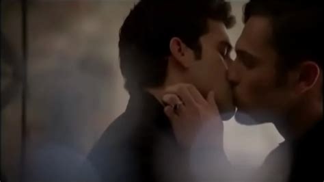 Gay Kiss Scene From Tv Show The Originals And Gaylavidaandcom