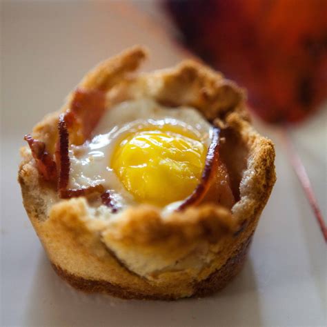 Bacon And Egg In Toast Cups Teacher Chef