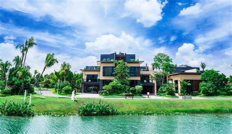 Forest city was developed in collaboration with country garden. Forest City - Golf Villa by Forest City for sale | New ...