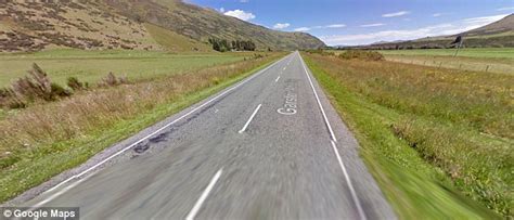 French Tourists Urinate From Car Window On Southland Highway In New Zealand Daily Mail Online