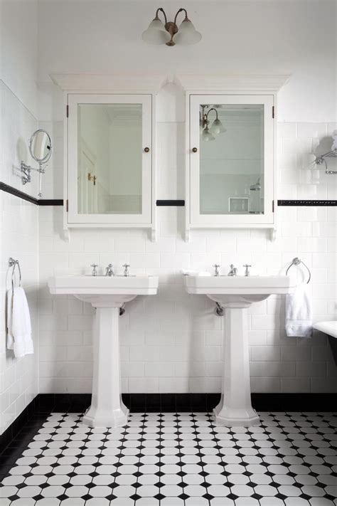 View project estimates, follow designers, and gain inspiration on your next home improvement project. 30+ Stunning art deco bathrooms - mirrors, lights and vanities