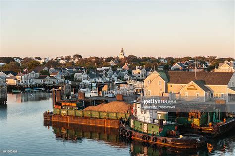 The Harbor High-Res Stock Photo - Getty Images