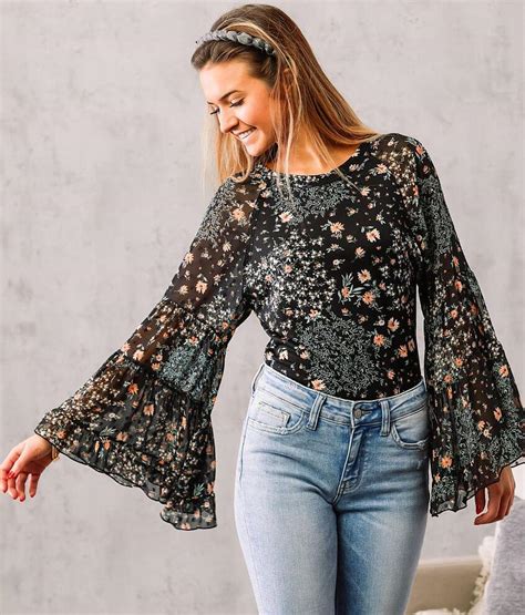 willow and root floral bell sleeve boho top women s shirts blouses in black buckle