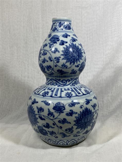 Chinese Blue White Porcelain Double Gourd Vase