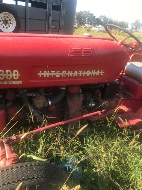 International Harvester Farmall 300 - Used Tractors For Sale