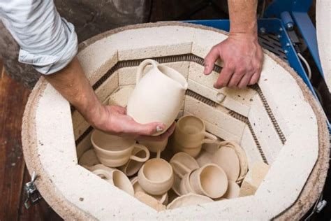 7 Pottery Firing Methods Commonly Used With Images