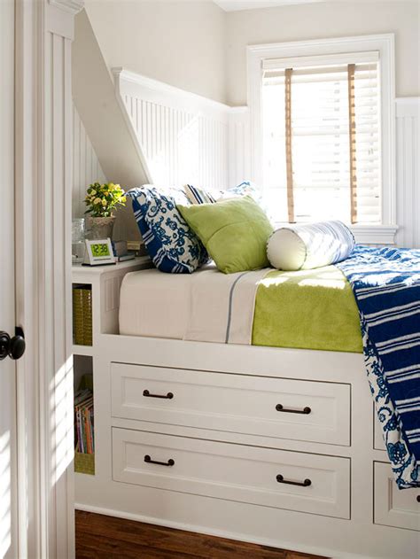 Easy Solutions To Decorate A Small Space 2013 Storage