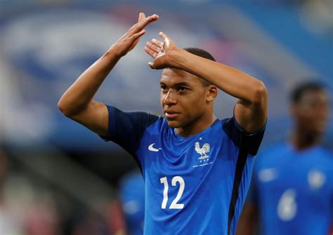 From his wife or girlfriend to things such as his tattoos since you've been viewing this page, kylian mbappé has earned. Arsenal urged to follow Manchester United's example and ...