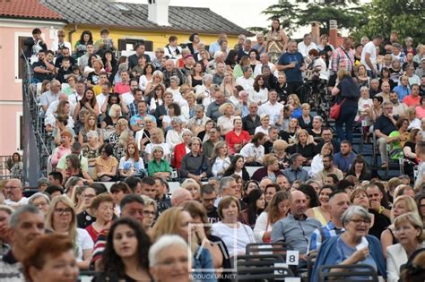 Kastafsko Kulturno Leto Ovoga Vikenda Otvorenje Izložbe I Dva Koncerta