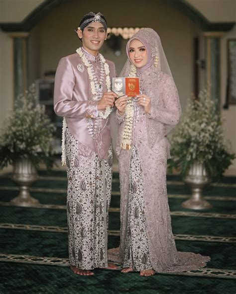 Doa ini ditulis dalam hadis sahih dan diriwayatkan abu hurairah berbunyi setelah akad nikah, ada lagi doa yang harus dipanjatkan. Model Kebaya Akad Nikah Hijab Simple Terbaru 2020
