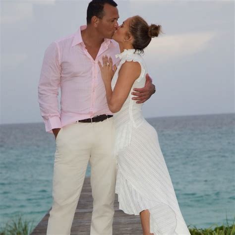 Jennifer Lopez Celebrates Alex Rodriguezs Birthday In Bahamas Photos
