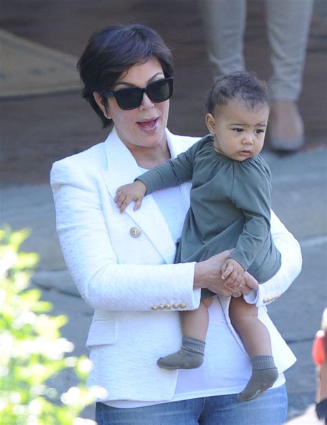 Vidéo Kris Jenner Et North Fille De Kim Kardahian Et De Kanye West