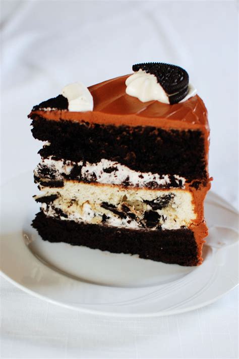 White chocolate layer cake with apricot filling and white chocolate buttercream. Triple Layer Oreo Cake | Beantown Baker