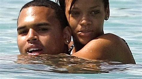 Chris Brown Rihanna Engaged She Would Accept His Proposal If He Asked Hollywood Life