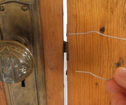 How to pick a lock with paper clips. 5 Ways to Pick a Lock | Paper clip, Diy lock, Household hacks