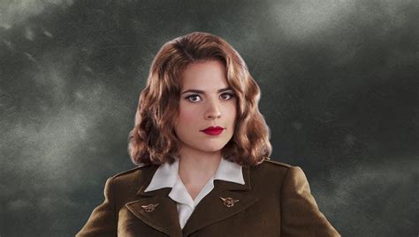 Lyndsy Fonseca Sorgt Für Weibliche Verstärkung Bei Agent Carter
