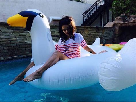 Summer 2016 Was The Season Of The Swan Float With Images Vanessa