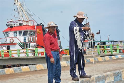 Pelabuhan batang loker / lowongan kerja (loker) operator produksi pt maruwa indonesia. Pelabuhan Batang Loker : Batangheavenofasean2022 Instagram ...