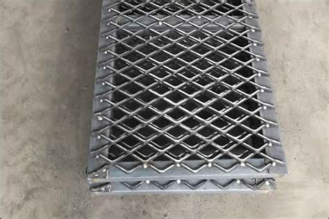 Expanded Mesh Walkway Grating Expanded Metal Steel Grating For Walkway Flooring