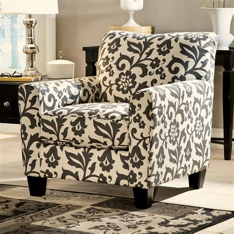 Signature Design By Ashley Central Park Accent Chair In Floral Print