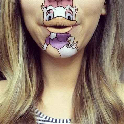this makeup artist transformed her mouth into some of your favorite cartoon characters lip art