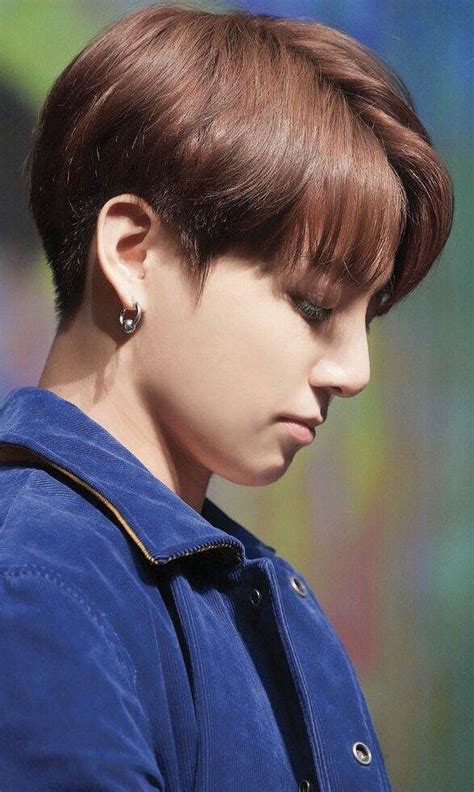Bts Jung Kook Hair 2021 Pin By 𝔬𝔩𝔦𝔳𝔦𝔞 On Bts In 2020