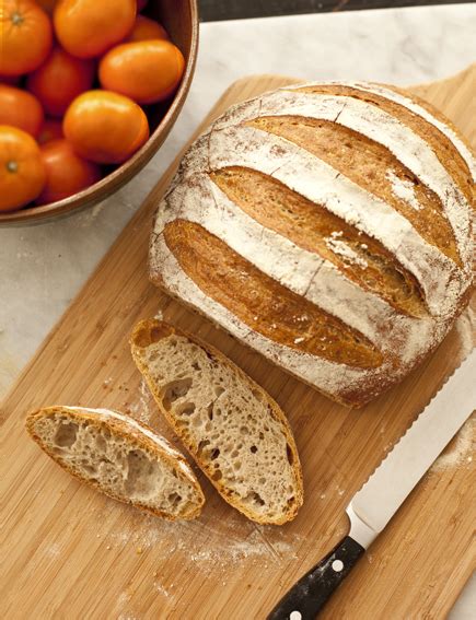 Carefully drain off any excess fat. How to Make a 2-pound Loaf - Artisan Bread in Five Minutes ...