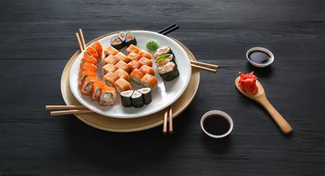 Download Seafood Rice Fish Still Life Food Sushi 4k Ultra Hd Wallpaper