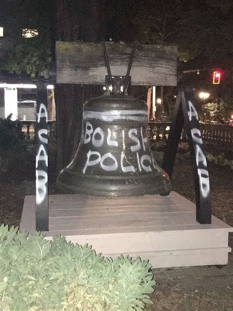 23 Arrests In Riot At Portland City Hall - KXL