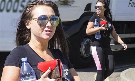 Lauren Goodger Shows Off Her Figure In Skin Tight Exercise Gear Daily