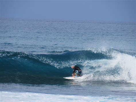 Hawaii Surfing Experience In Kahaluu Beach Park For All Levels From