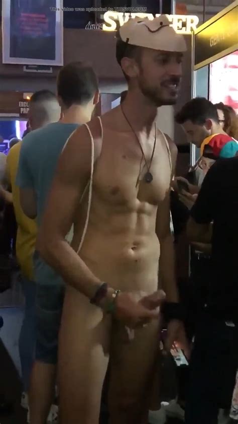 Huge Cock On Public Nakedguyz GAY BLOG ADULT CONTENT INSIDE