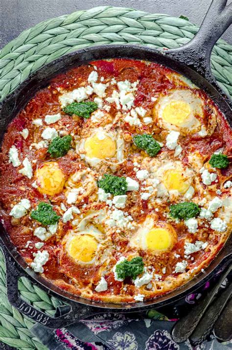 20 Minute Shakshuka Eggs Poached In Spiced Tomato Sauce