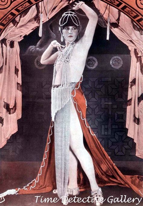 Silver Screen Actress Betty Blythe In Queen Of Sheba