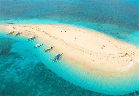 Daku Guyam And Naked Islands Are Perfect For Island Hopping Travel To The Philippines