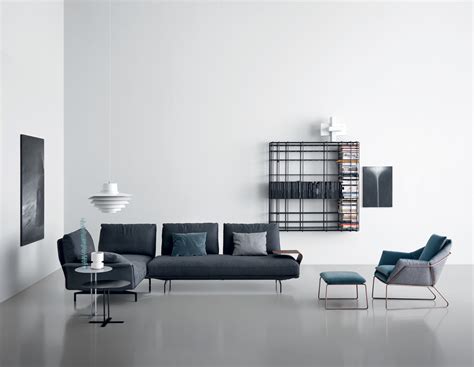 Il design di ogni divano moderno, in pelle o tessuto, raggiunge un particolare equilibrio di linee e volumi in una sintesi. DIVANI E POLTRONE - CECCHETTI ARREDAMENTI a Rimini, Riccione, Ravenna, Cesena Forlì, Pesaro e ...