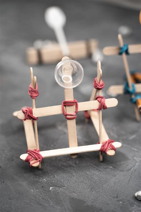 How To Make A Catapult With A Spoon And Popsicle Sticks How To Make