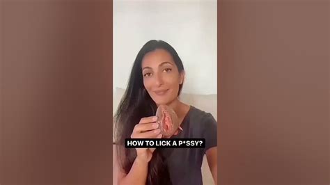 How To Lick Women Clitoris Youtube