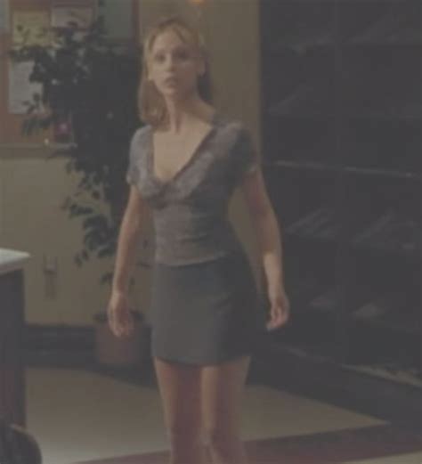 Nice Outfit Worn By Buffy In One Episode Of Buffy The Vampire Slayer