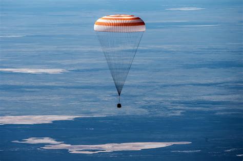 Live Landing Coverage Of The Return To Earth For Space Station Crew