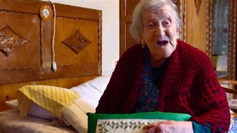 Worlds Oldest Woman Reveals The Food She Eats Every Day Huffpost Uk Life