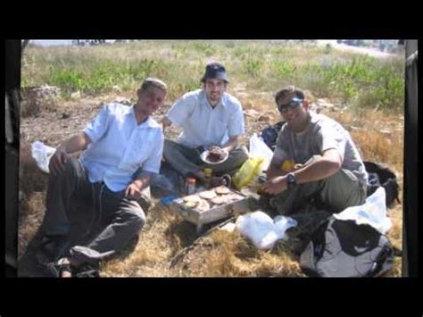 הכוחות השיבו בירי מדויק לעבר המחבלים וזיהו פגיעה באחד מהם. ‫יא בא ye - עלה קטן‬‎ - YouTube