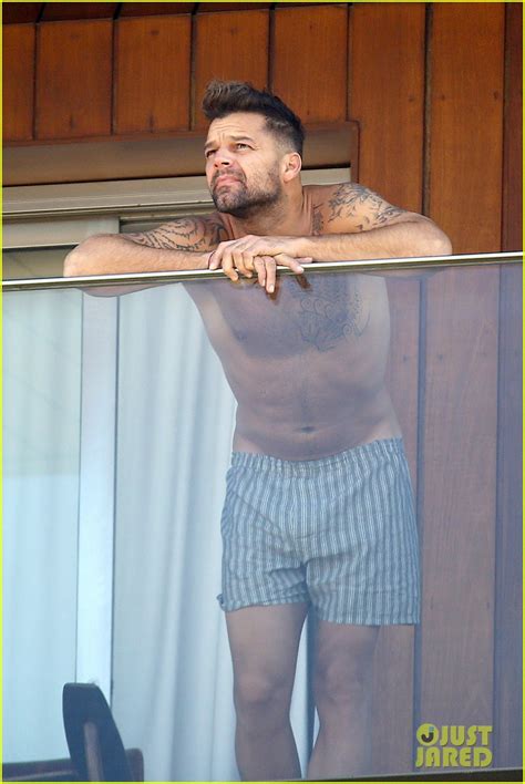 Ricky Martin Goes Shirtless In Only His Boxers Photo 3071815 Ricky