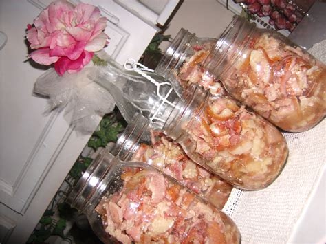 In fact, cats can survive for periods of time on seawater, so a little bit of bacon. Suzy Homefaker: CANNED BACON ..EASY!