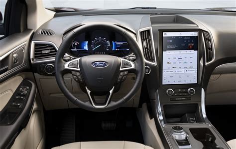 Explore The Interior Features Of The 2022 Ford Edge Lineup Ford