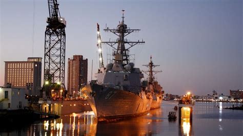 Bae Systems Simultaneously Docks Two Us Navy Destroyers Bae Systems