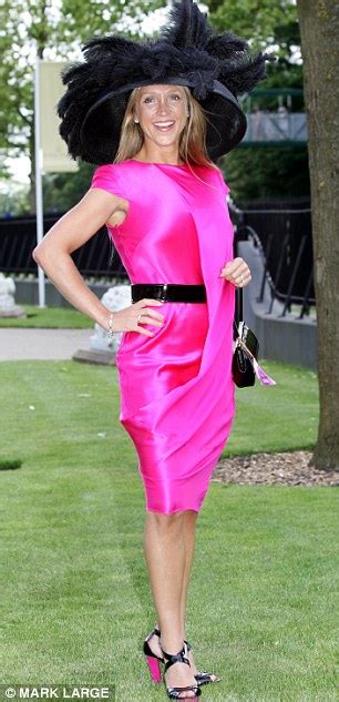 Royal Ascot 2013 Style Guide And Video Suggest Clothes For Strict Dress Code In Grandstand And